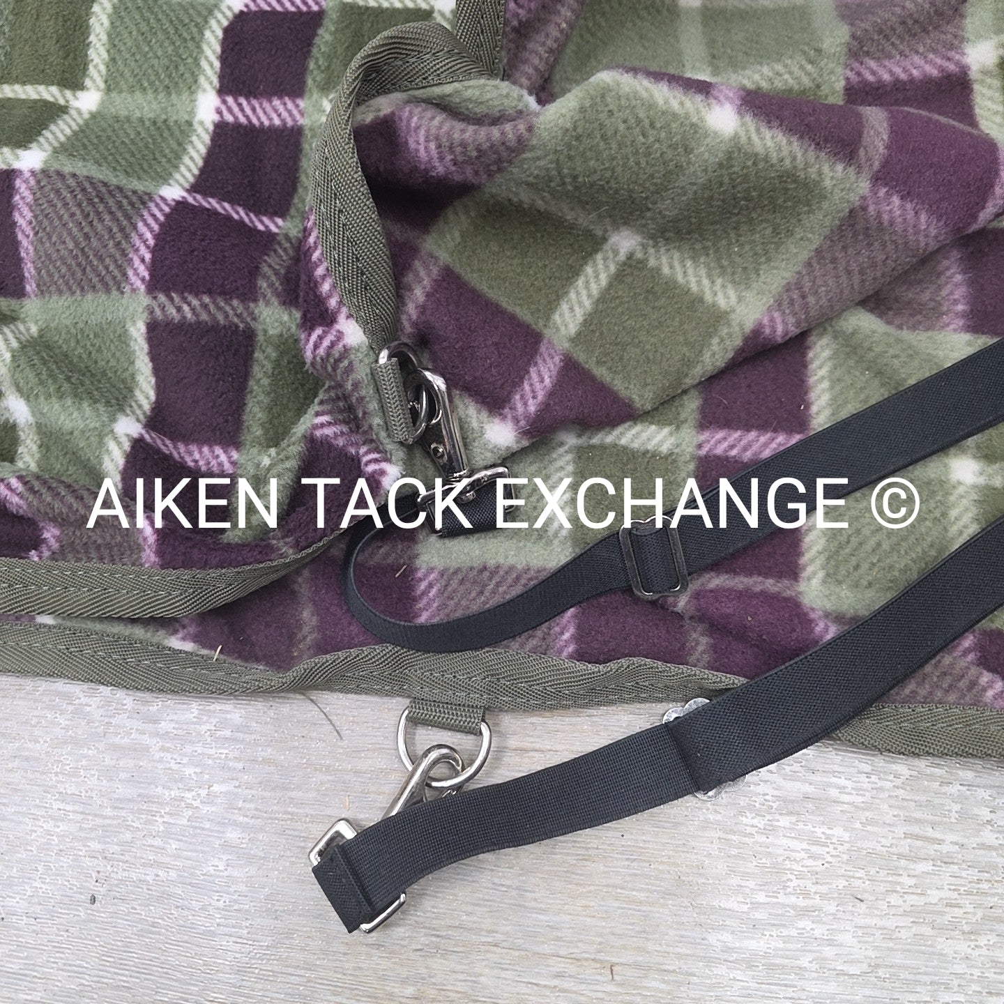 EOUS Plaid Fleece Cooler, 81"