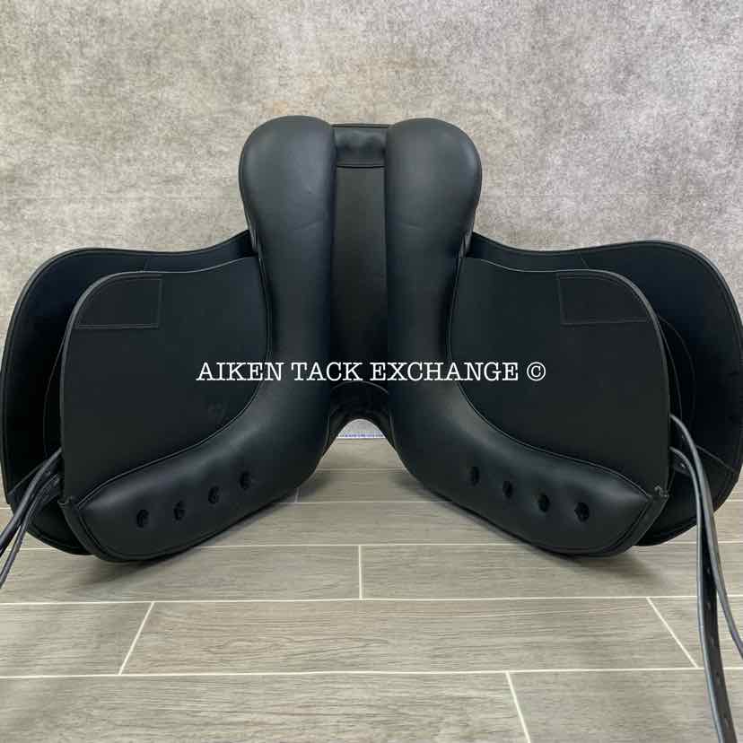 **SOLD** 2024 Collegiate Esteem Dressage Saddle, 17.5" Seat, Adjustable Tree - Changeable Gullet, Wool Flocked Panels