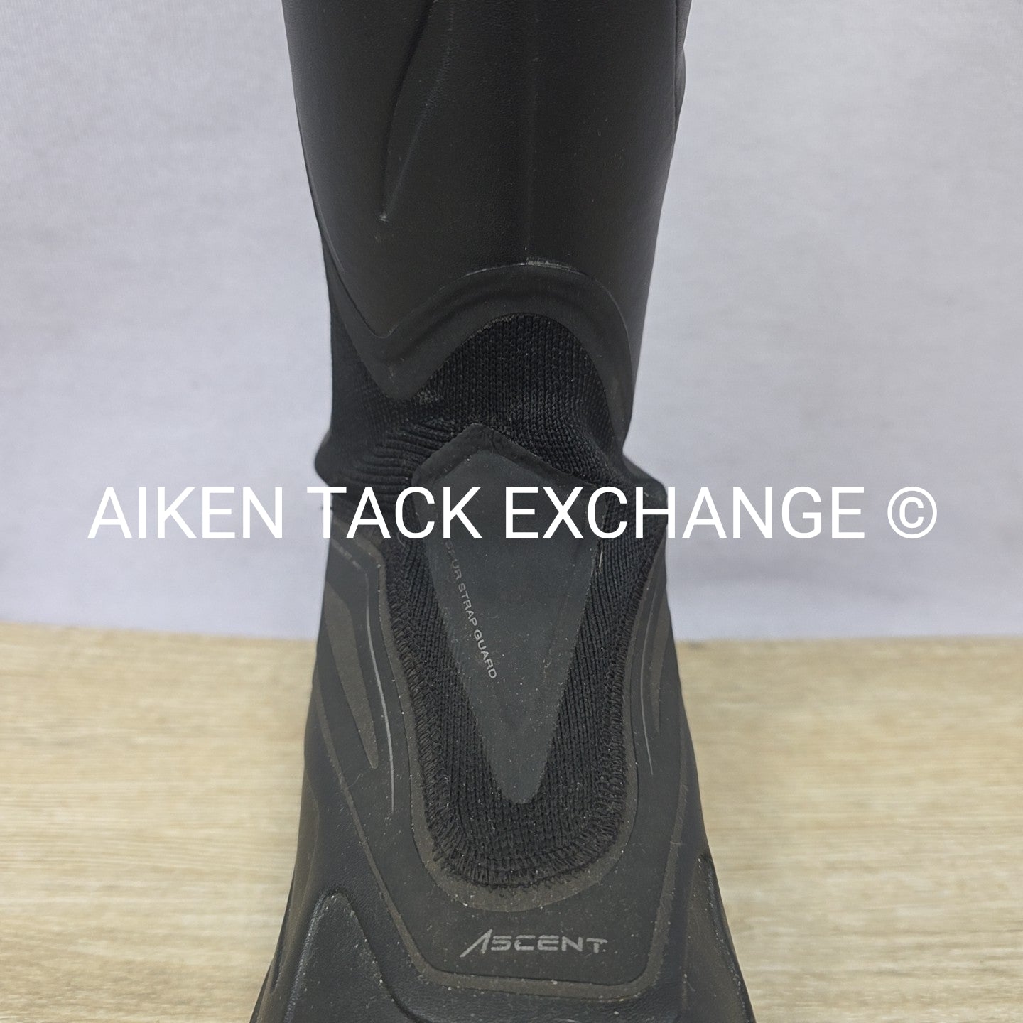 Ariat Ascent Tall Boot, Size 8 Med XS