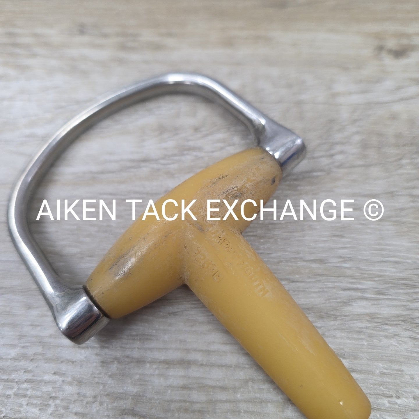 Happy Mouth Single Joint D Ring Bit 5" (Has Chew Marks)