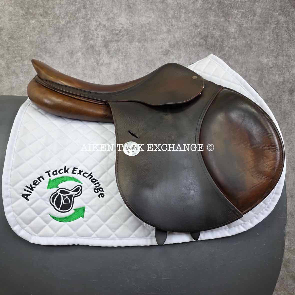 **SOLD** 2013 Meyer Act 1 Close Contact Jump Saddle, 18" Seat, Medium Tree, Foam Panels