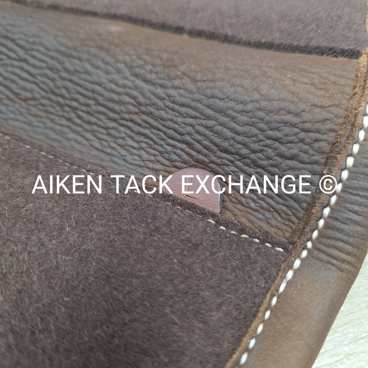 Voltaire Leather & Felt Half Pad, Size Large