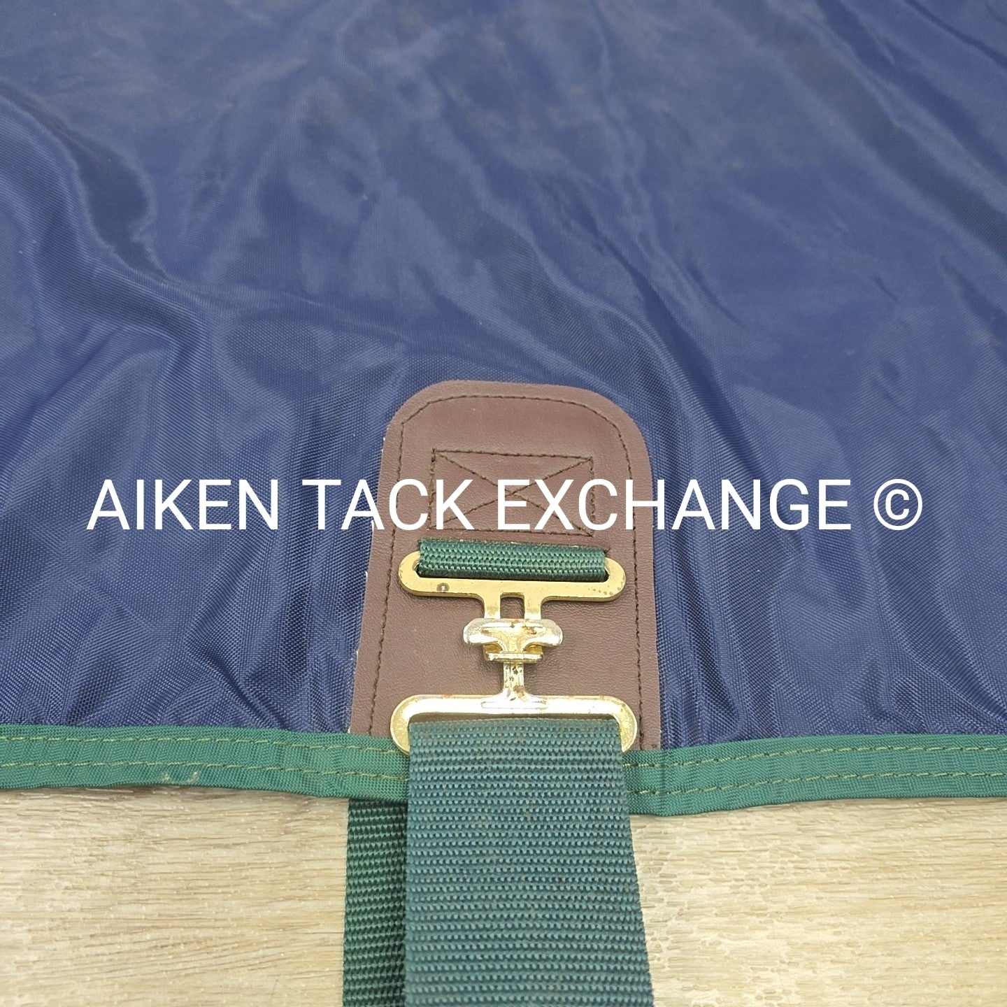 0 Fill Open Front Stable Sheet, 70"