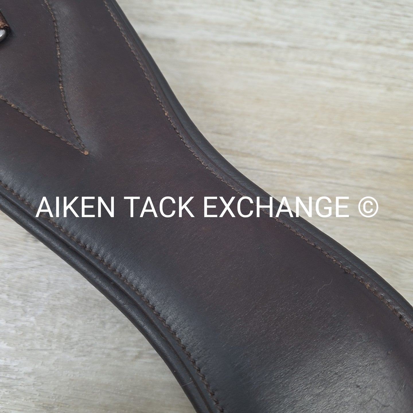 Total Saddle Fit Anatomic Shoulder Relief Girth, Brown, 54"