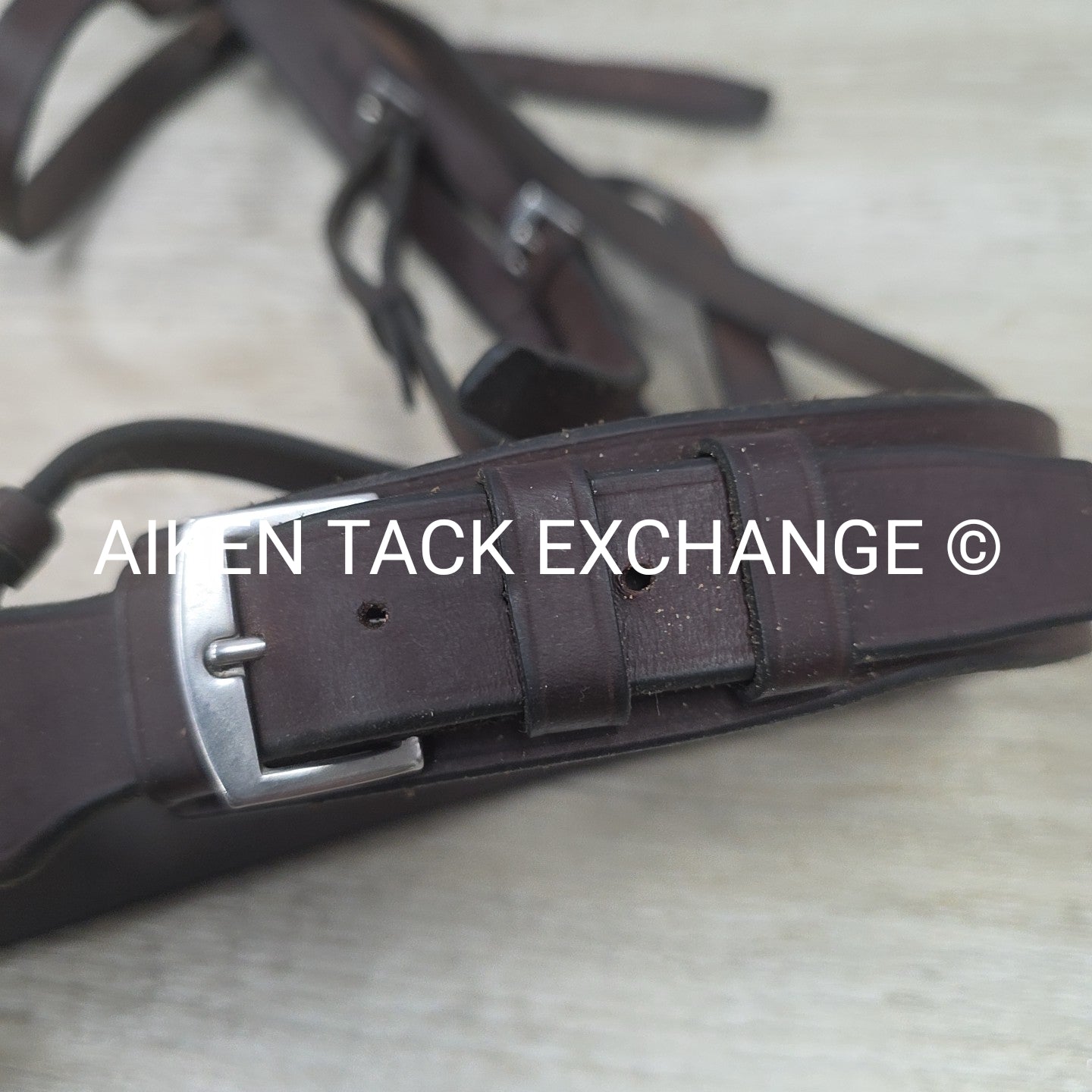 Horse Country Flat Hunt Bridle, Missing Cheek Pieces, No Reins, Brown, Size Full