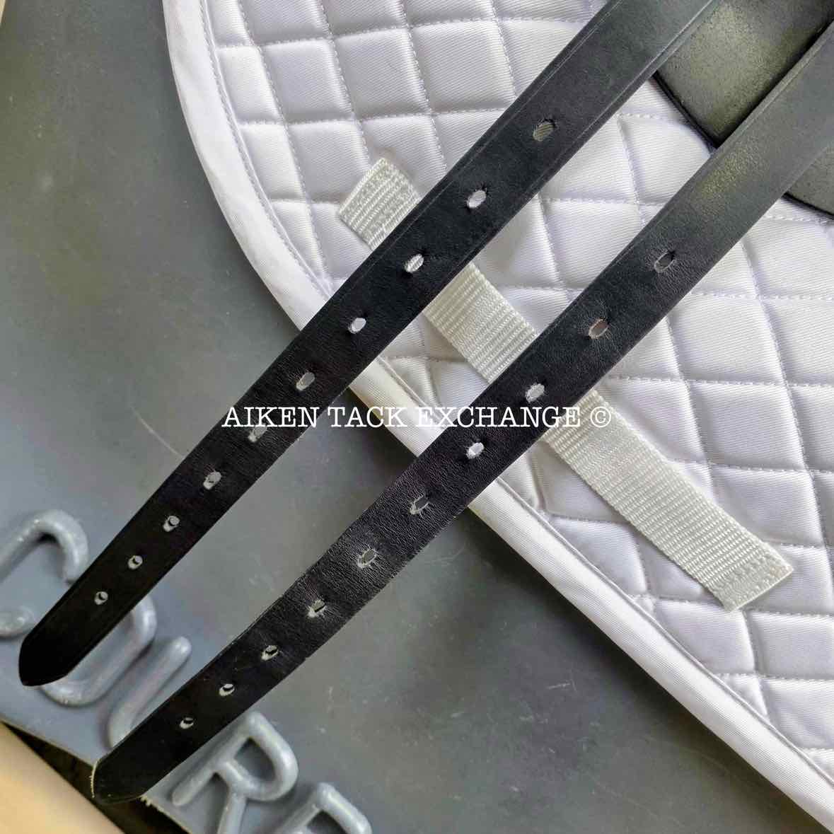 2022 Stubben Aramis II GP Dressage Saddle, 17.5" Seat, 28cm Tree - Medium, Wool Flocked Panels