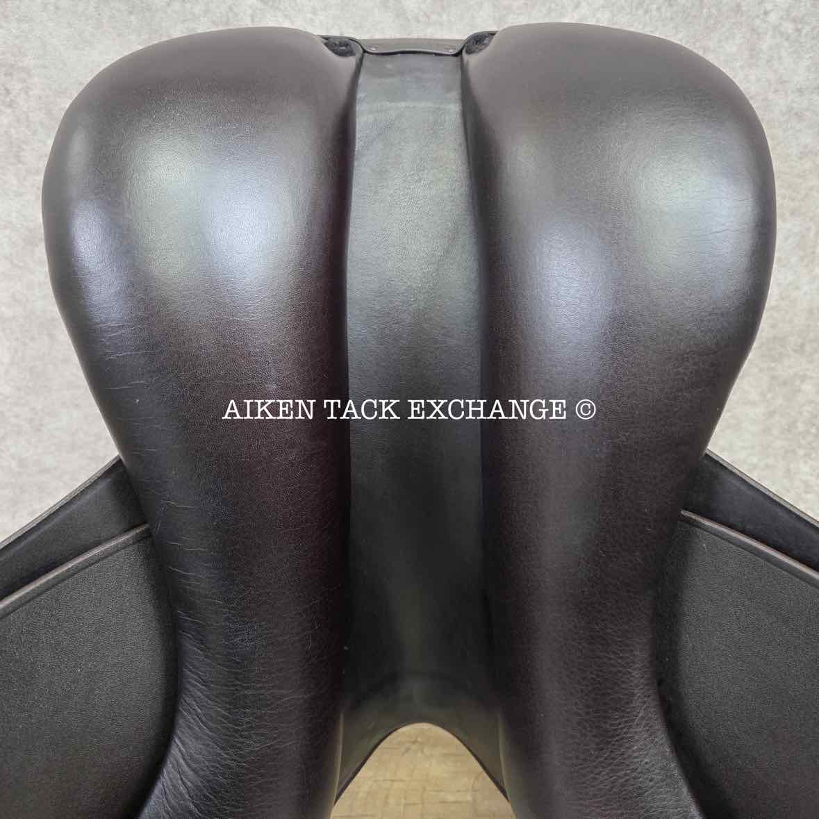 Keith Bryan Santis Close Contact Jump Saddle, 17.5" Seat, MW/W Tree, Wool Flocked Panels
