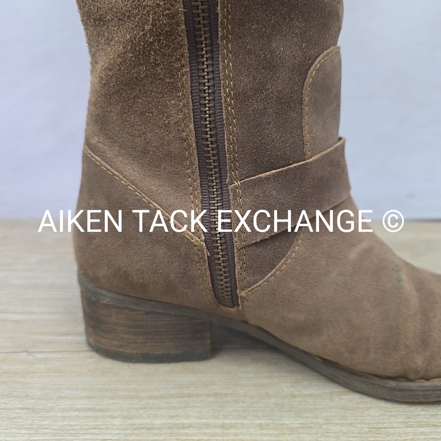 Born Boots, Women's 6.5 (blemishes)