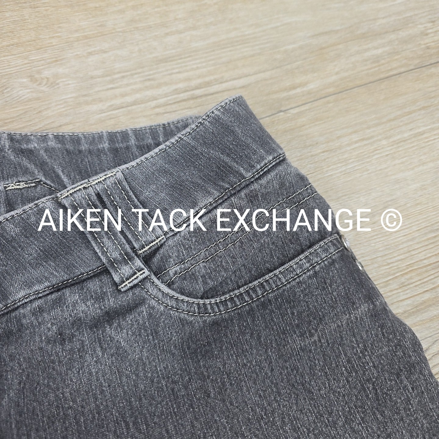 HKM Full Seat Breeches, Size 28