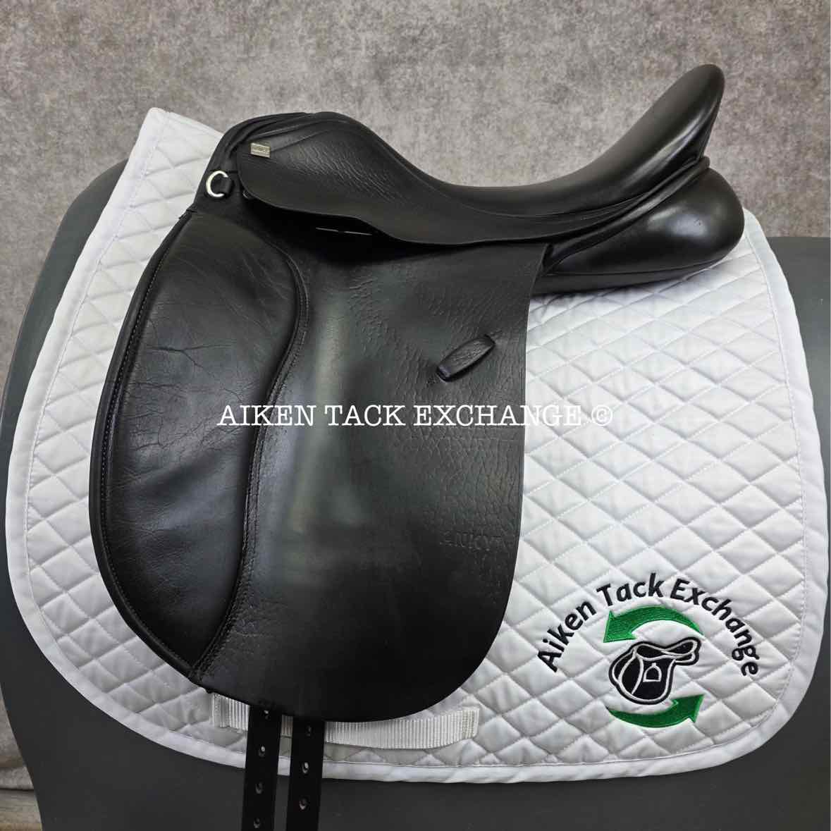Anky Dressage Saddle, 17.5" Seat, Medium Wide Tree, Wool Flocked Panels