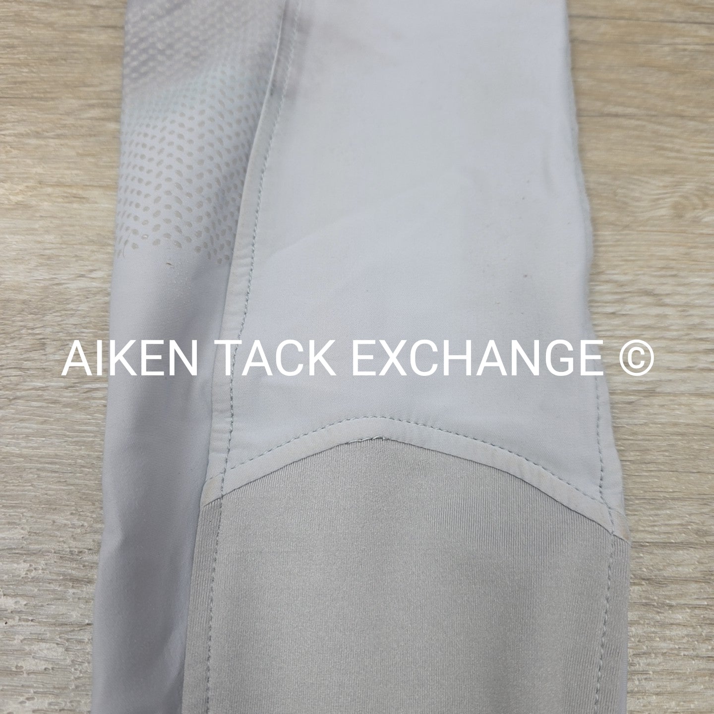 B Vertigo Silicone Grip Full Seat Breeches, Size 30