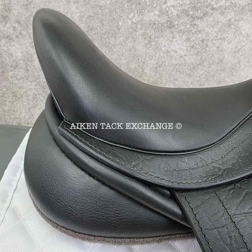 **SOLD** 2022 Black Country Optima Dressage Saddle, 17.5" Seat, MW/W Tree, Wool Flocked Serge Panels