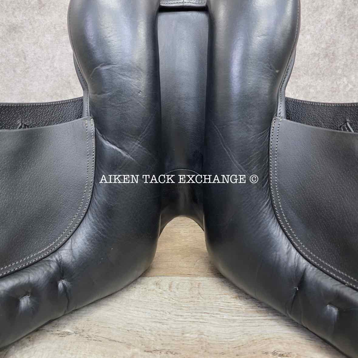 2016 Ovation Salinero II Dressage Saddle, 16.5" Seat, Adjustable Tree - XCH Changeable Gullet, Wool Flocked Panels