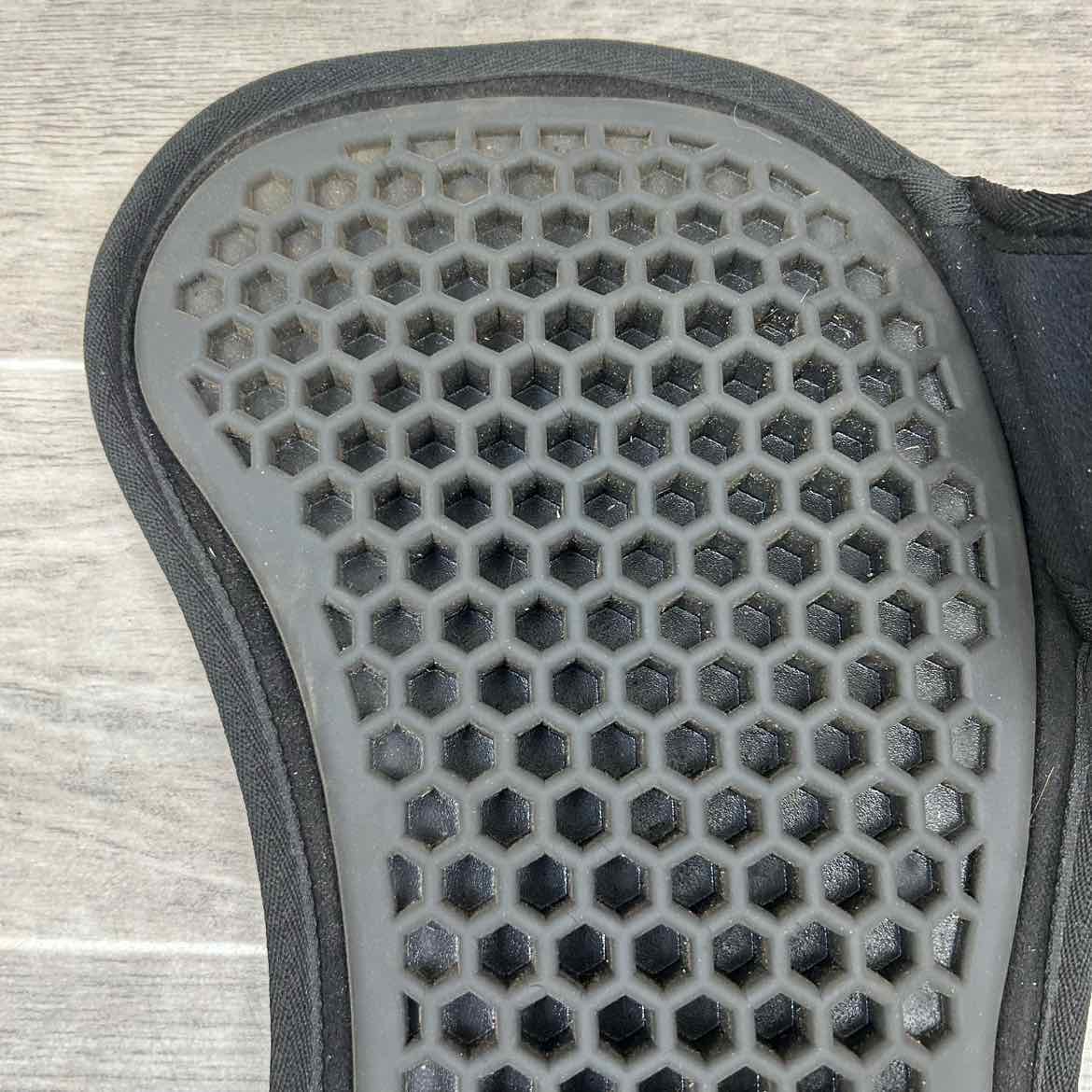 Acavallo Withers Free Hexa Gel Half Pad