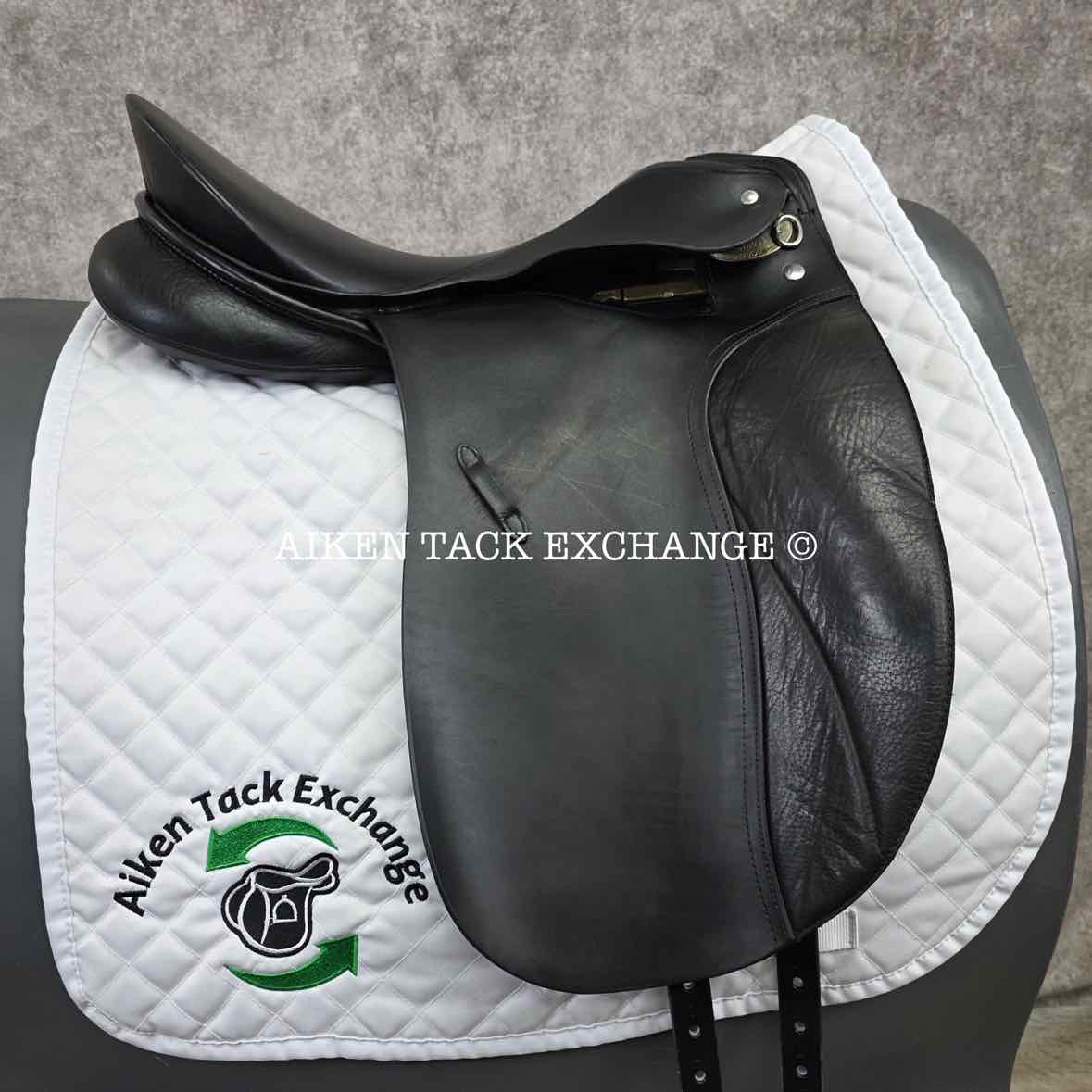 2005 Passier Grand Gilbert Dressage Saddle, 17" Seat, Medium Wide Tree, Wool Flocked Panels