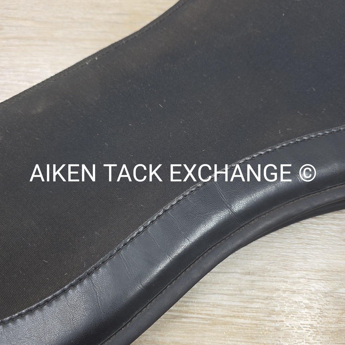 EquiFit ImpacTeq Contour Half Pad