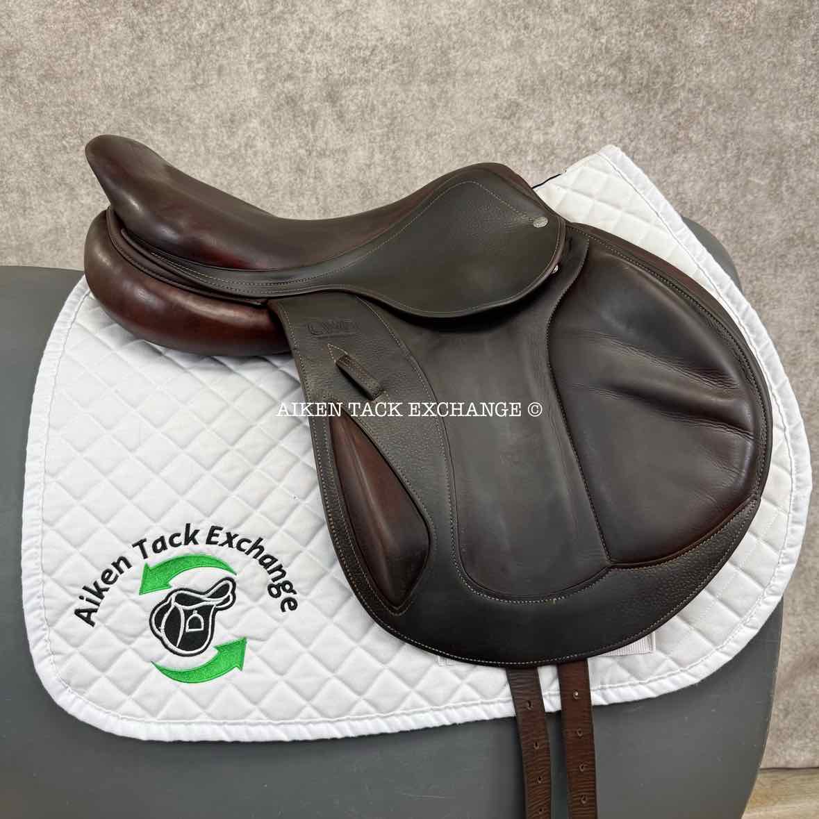 2013 CWD SE09 Monoflap Jump Saddle, 17" Seat, 2A Flap, Medium Tree, Foam Panels