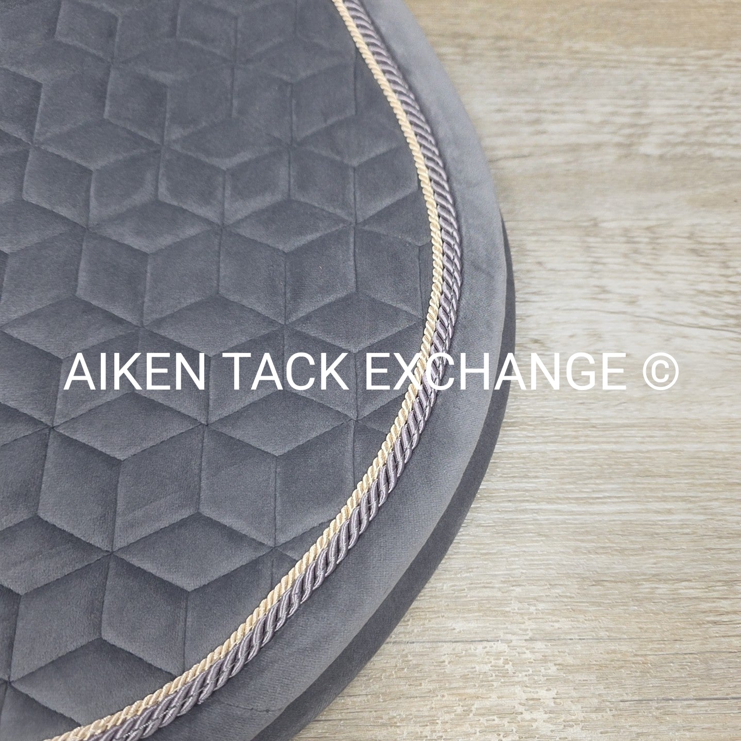 Kentucky Horsewear Basic Velvet Jump Saddle Pad, Size Full
