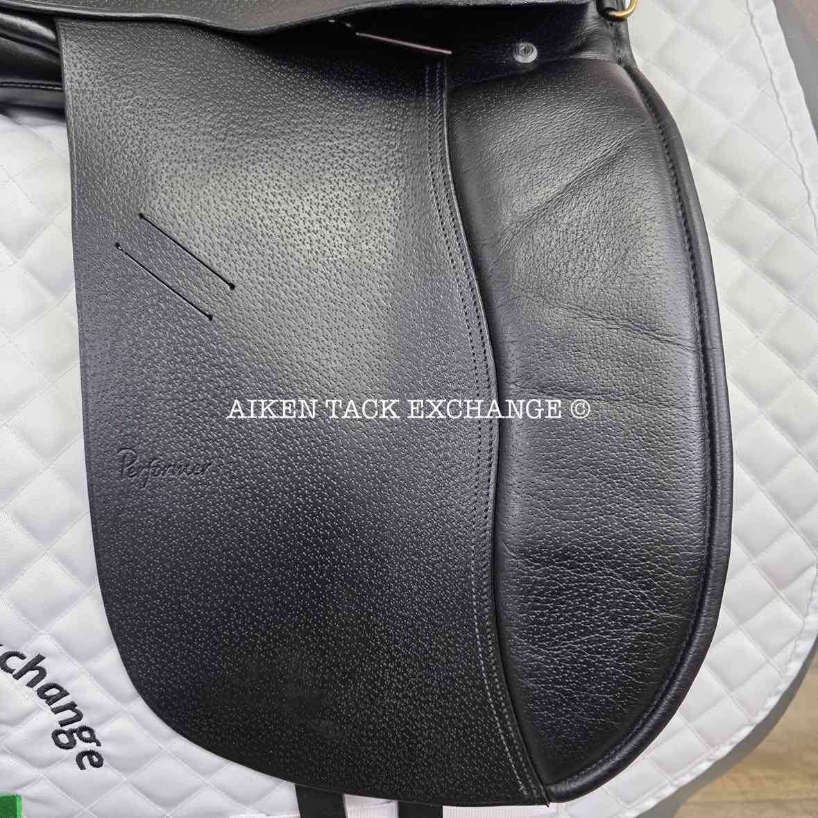 Performer Dressage Saddle, 17.5" Seat, Wide Tree, Wool Flocked Panels