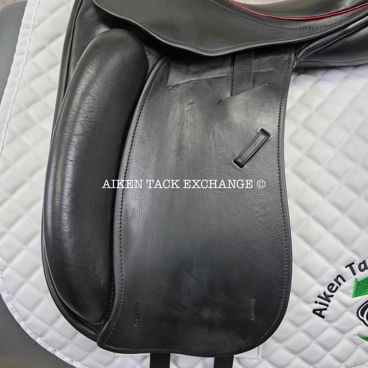 2018 County Perfection "E" Monoflap Dressage Saddle, 17" Seat, Narrow Tree, Wool Flocked Skid Row Panels