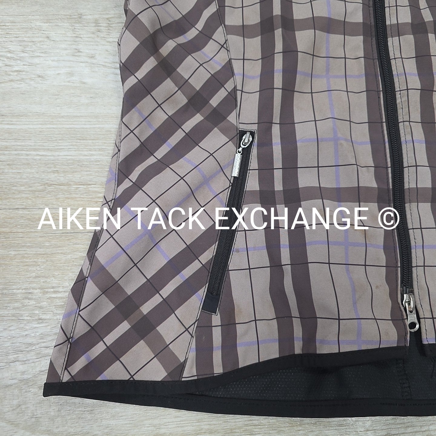 Arista Vest, Size Medium