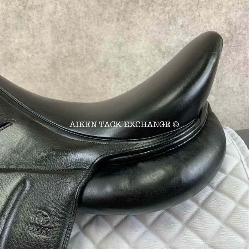 **SOLD** 2014 Devoucoux Mendia Makila Lab Monoflap Dressage Saddle, 18" Seat, 3 Flap, Medium Wide Tree, Foam D3D Panels