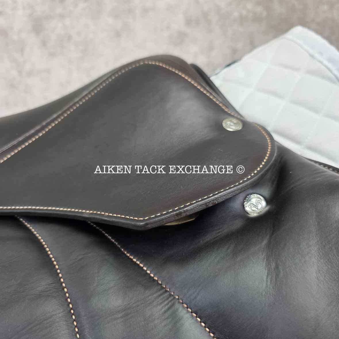 2019 Voltaire Stuttgart Jump Saddle, 17.5" Seat, 2A Flap, Medium Tree, PRO Panels, Full Buffalo Leather