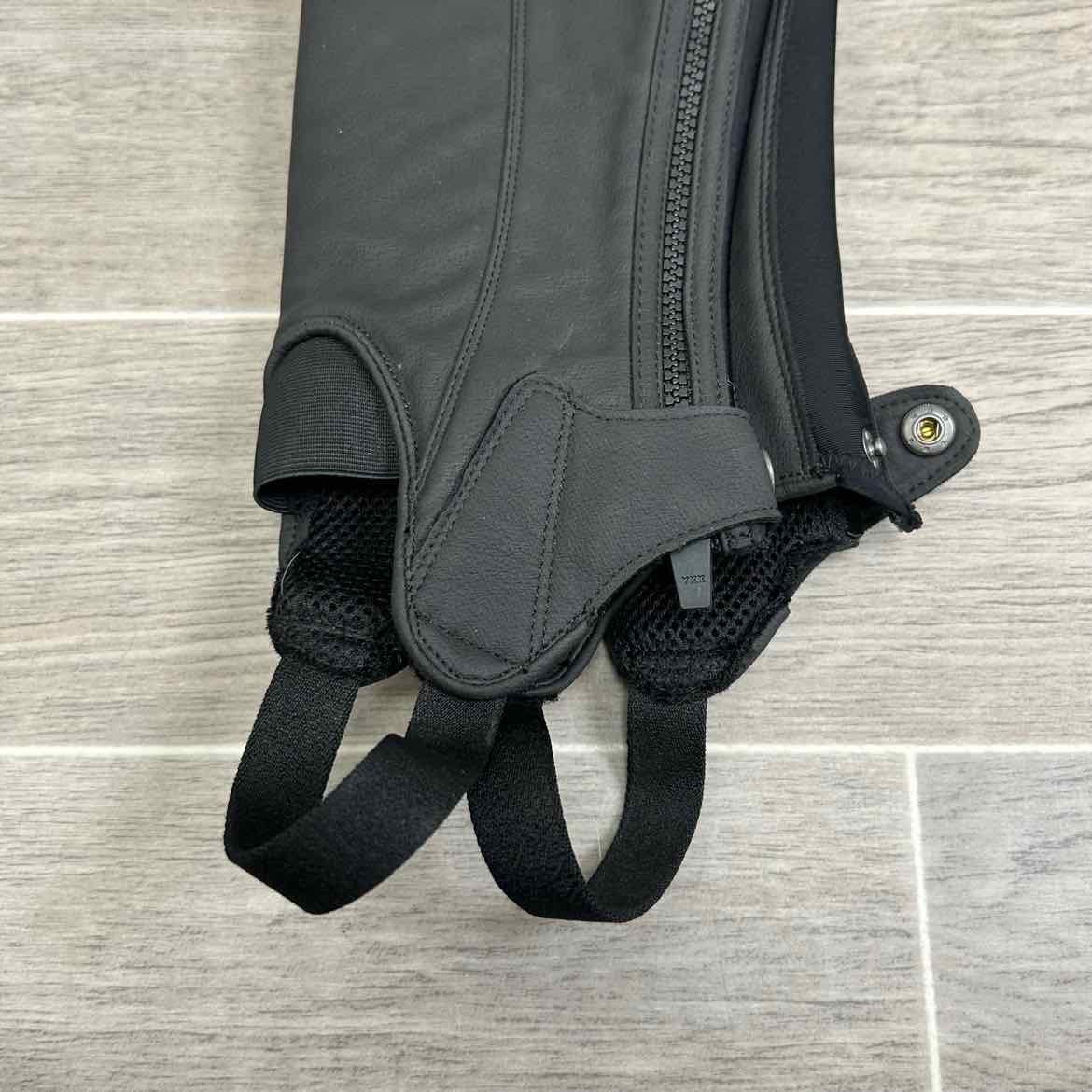 Kerrits GripTek Half Chaps, Black, Size Medium Regular