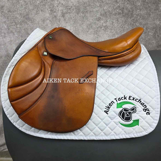 2013 Stubben Portos Deluxe Close Contact Jump Saddle, 17.5" Seat with Biomex, 28cm Tree - Medium, Foam Panels