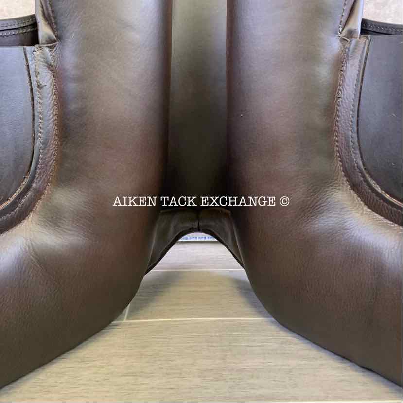 **SOLD** Ryder Legacy Dressage Saddle, 17" Seat, Short Flap, Wide Tree, Wool Flocked Panels