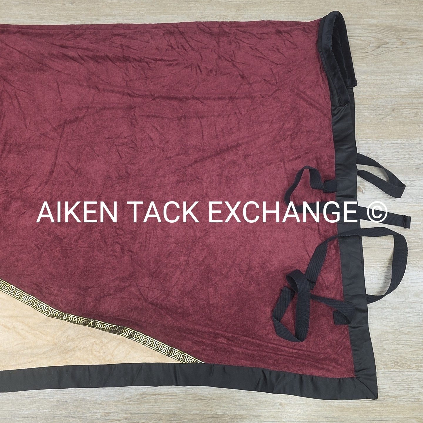 Artemis Horse Fashion Square Cooler