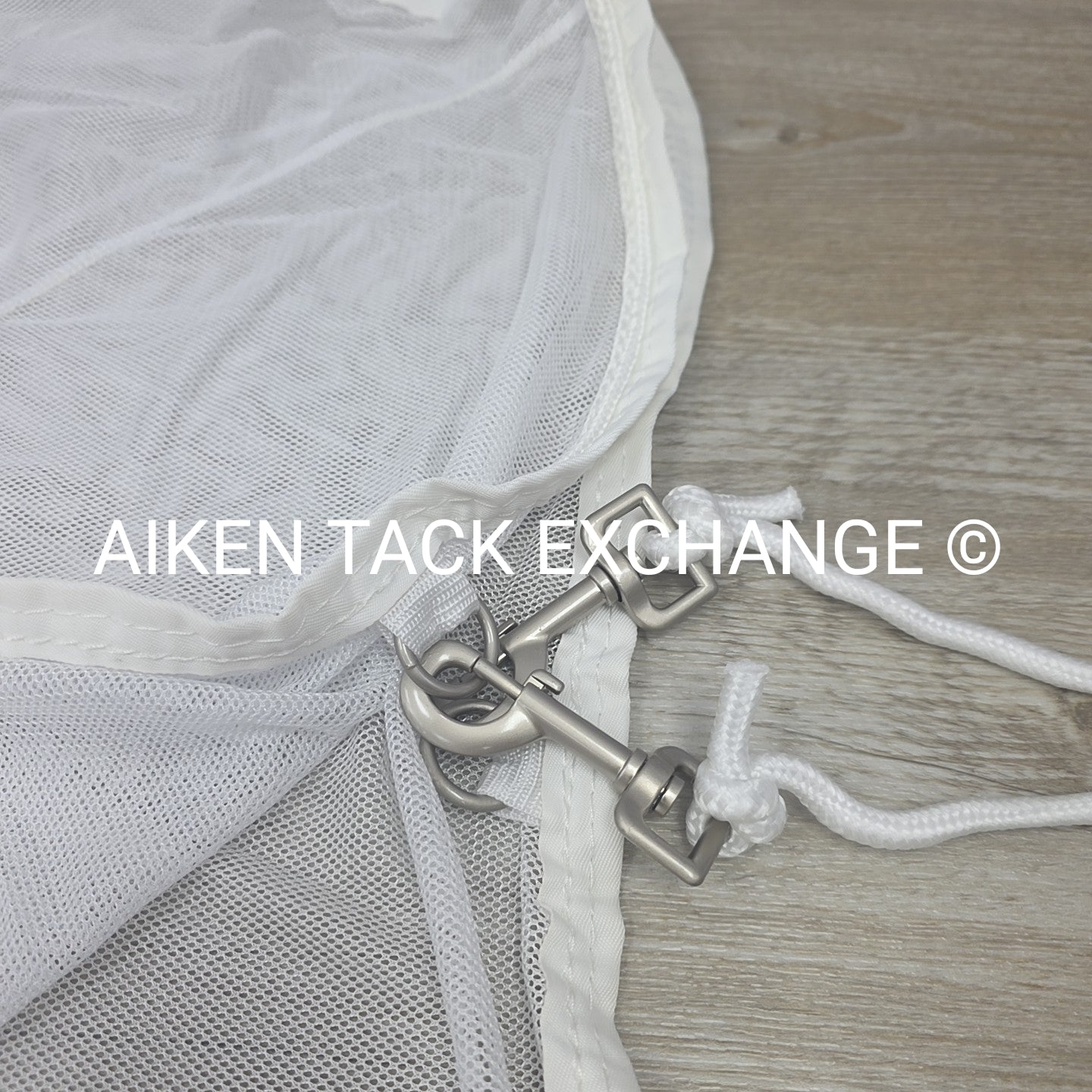 Fenwick Equestrian BodyGuard Mesh Cooler, White (has some marks) 60"