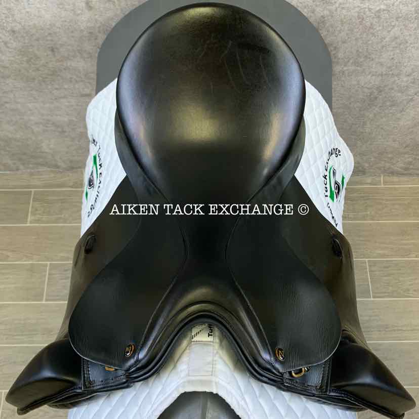 Zaldi New Kent Dressage Saddle, 17.5" Seat, Long Flap, 32 Tree - Wide, Wool Flocked Panels