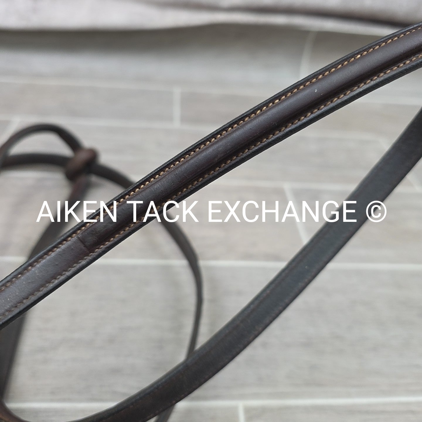 Dy'on Plain Square Raised Standing Martingale, Brown, Size Full