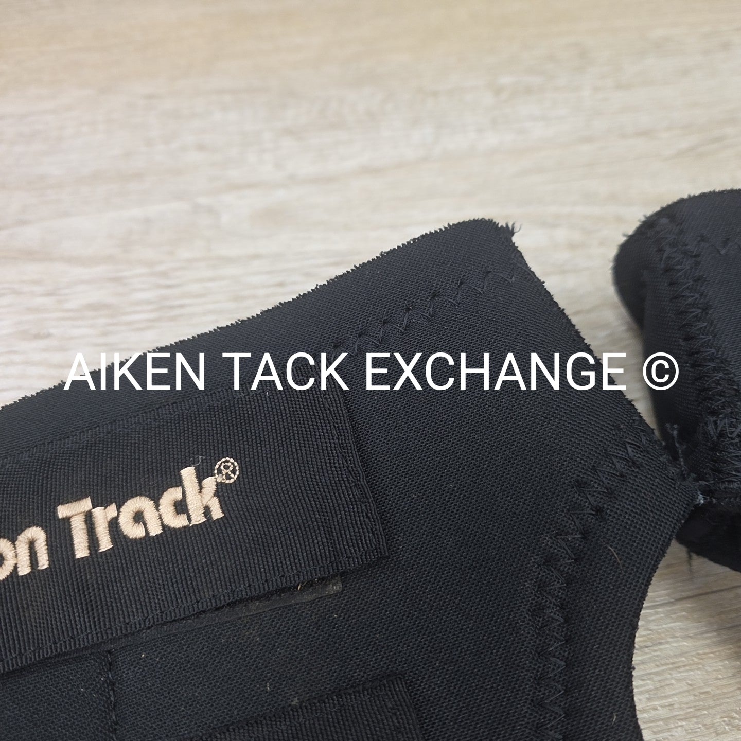 Back On Track Royal Padded Hock Wraps Deluxe, Size Medium