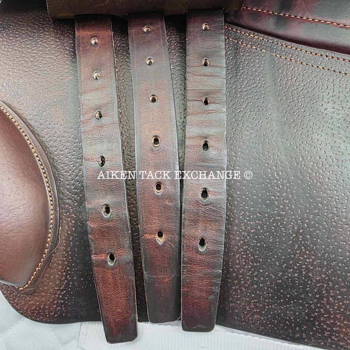**SOLD** 2017 CWD SE02 Close Contact Jump Saddle, 17.5" Seat, 3C Flap, Medium Tree, Foam Panels