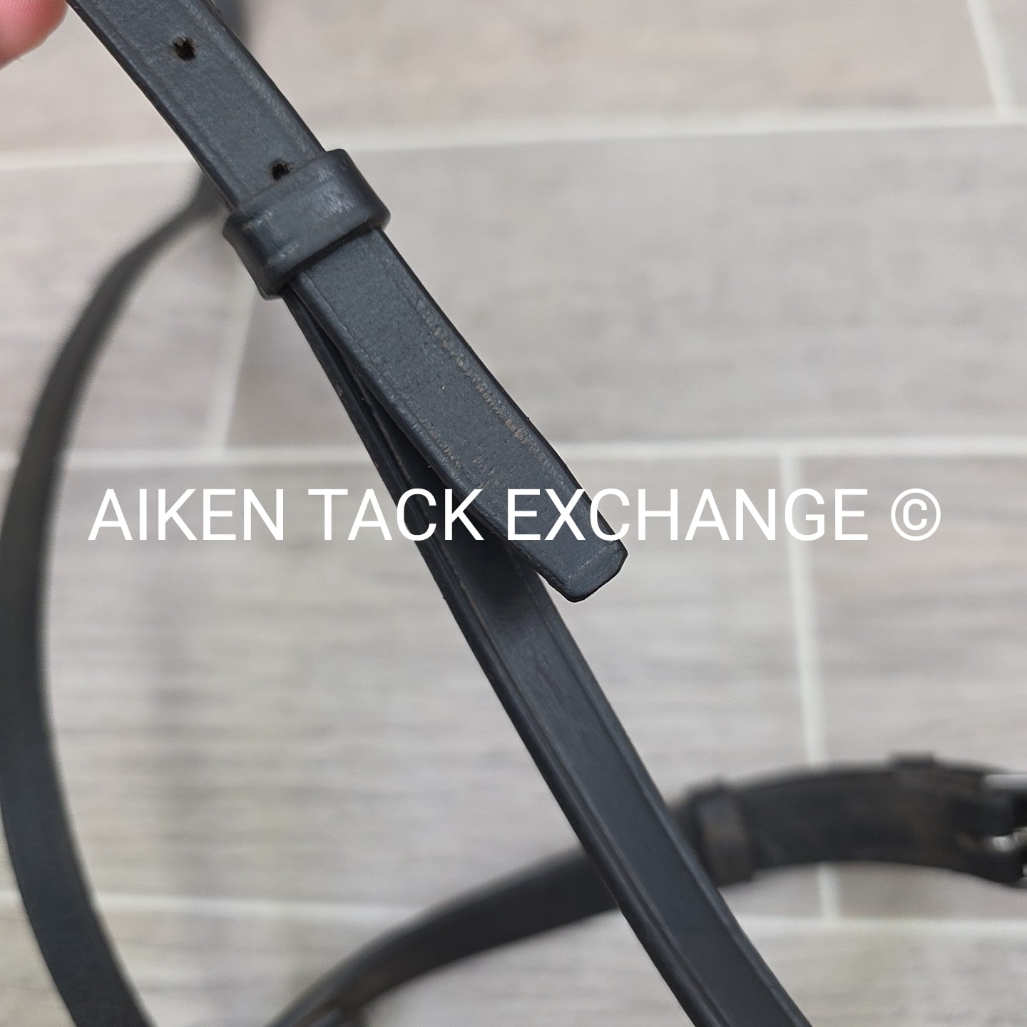 Plain Raised Noseband, Missing Flash Strap, Black, Size Full