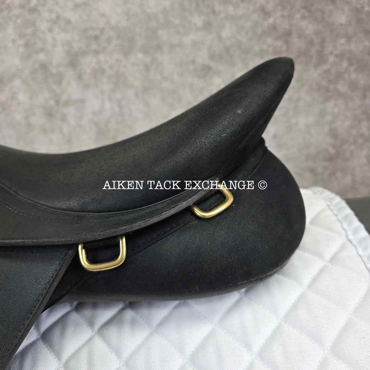 **SOLD** 2009 Wintec 2000 All Purpose Saddle, 17" Seat, Adjustable Tree - Changeable Gullet, CAIR Panels