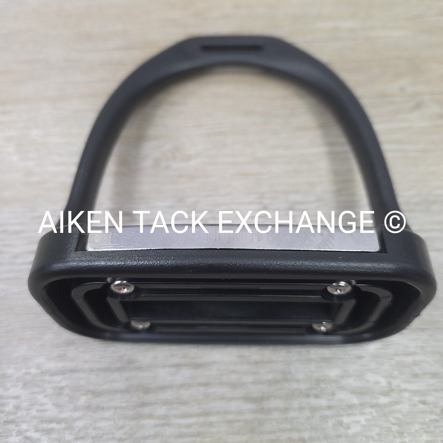 Equi Wing Wide Track Stirrups w Cheese Grater Pads 4.75"