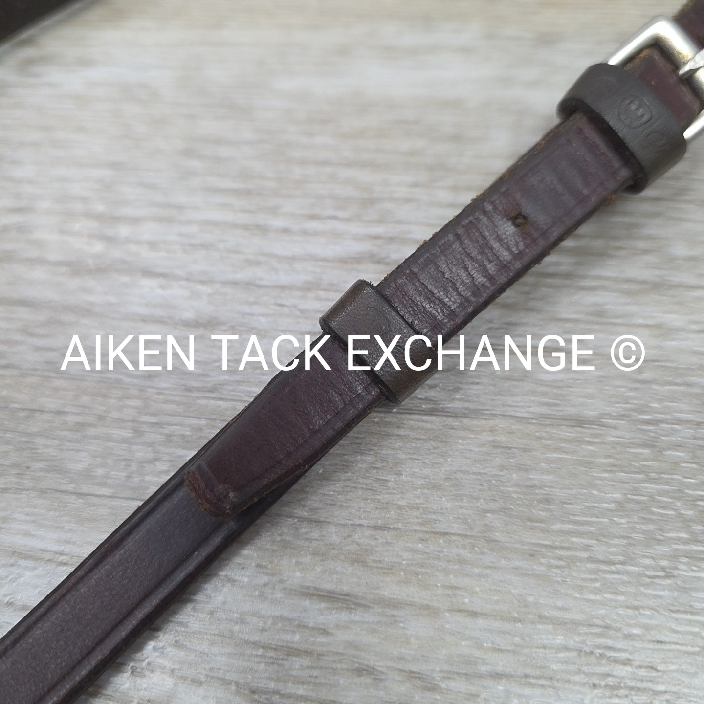 BARGAIN BUNDLE: Stubben Bradoon Hanger & Neck Strap, Brown
