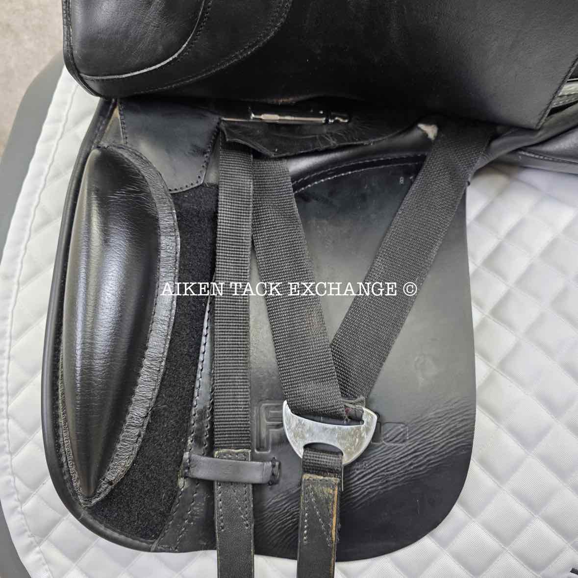 2010 Duett Fidelio Dressage Saddle, 18" Seat, XX-Wide Hoop Tree - 38, Wool Flocked Panels