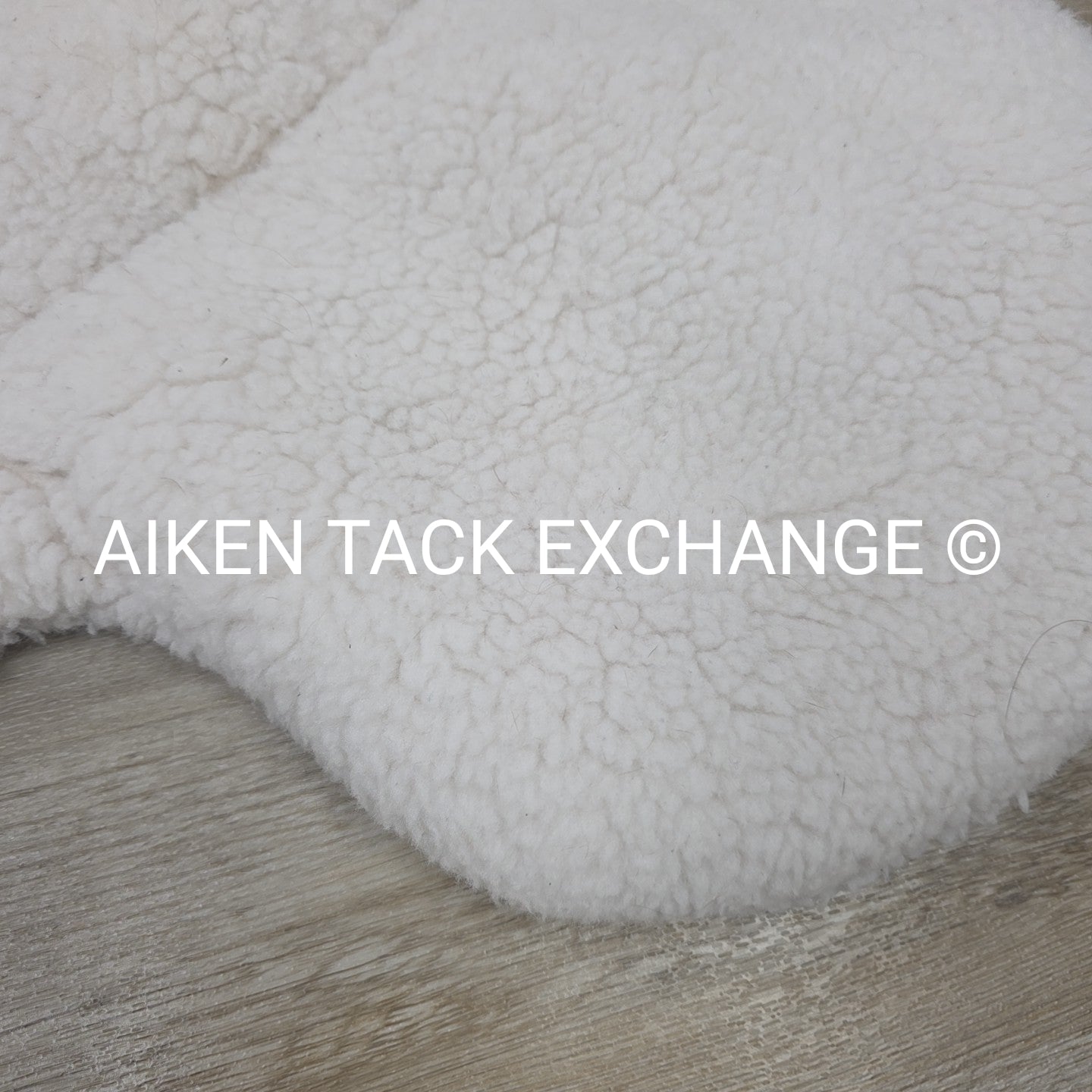 Toklat Medallion Contour Fleece Saddle Pad