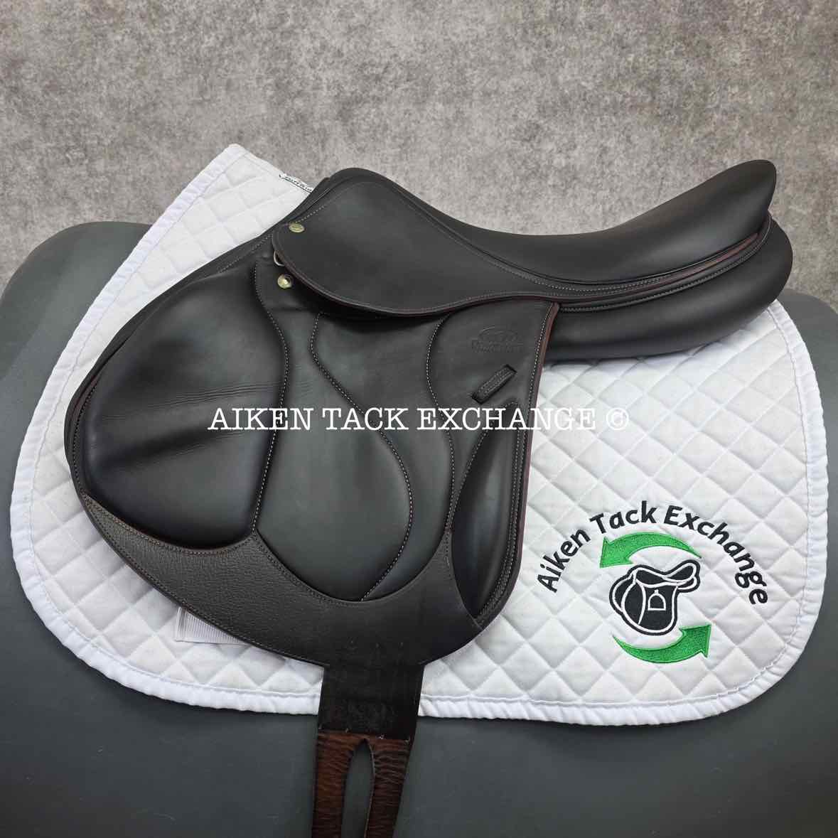 2015 Devoucoux Chiberta Monoflap Jump Saddle, 18" Seat, 1AA Flap, Medium Wide Tree, D3D Panels, Full Buffalo Buffalo Leather