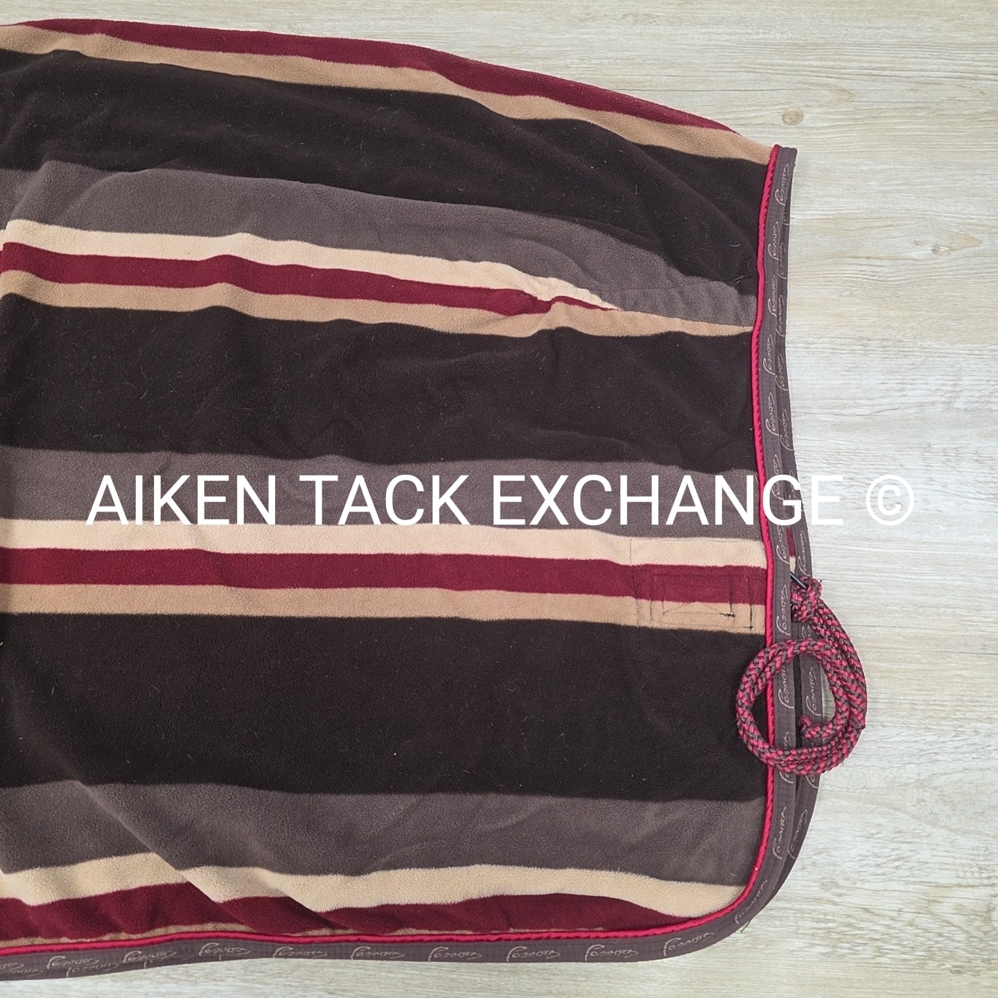 Pessoa Fleece Cooler, Size Medium