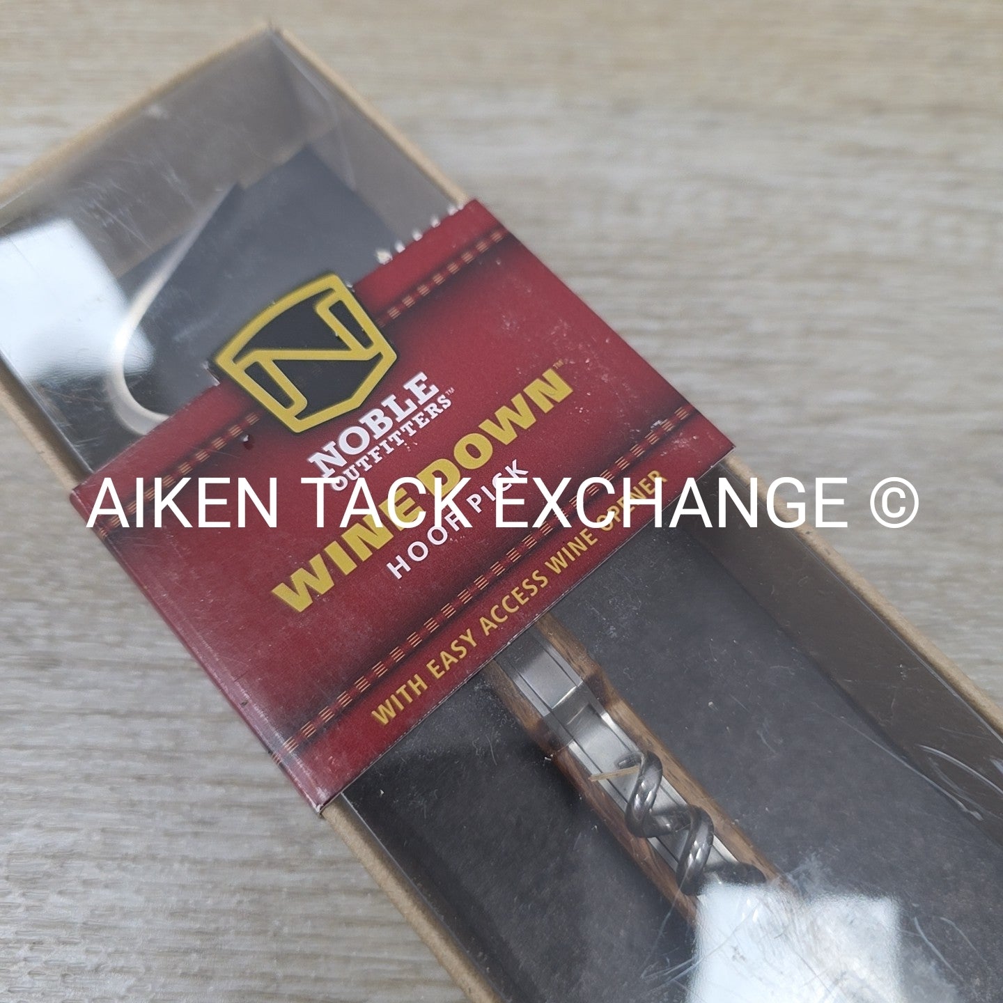 Noble Outfitters Wine Down Hoof Pick