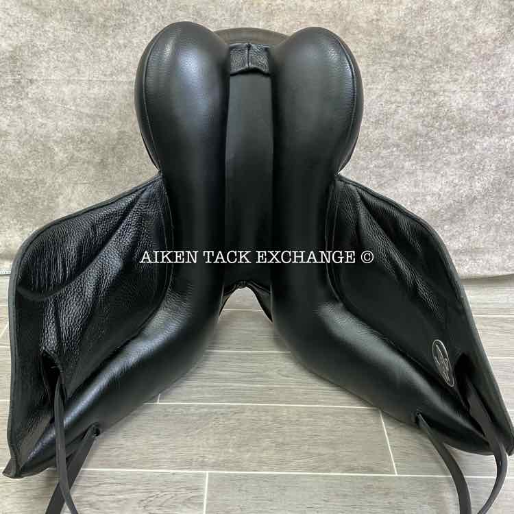 2021 Custom Saddlery Icon Coda W Monoflap Dressage Saddle, 17.5" Seat, Adjustable Tree, Wool Flocked Panels