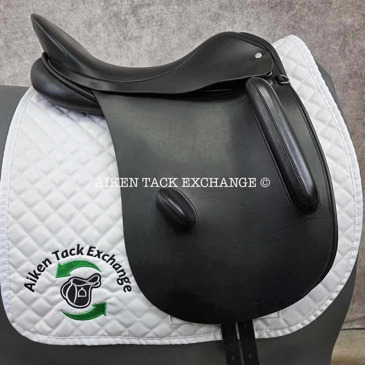 Centaur by Michael Stokes Para Dressage Saddle, 18" Seat, Medium Tree, Wool Flocked Panels