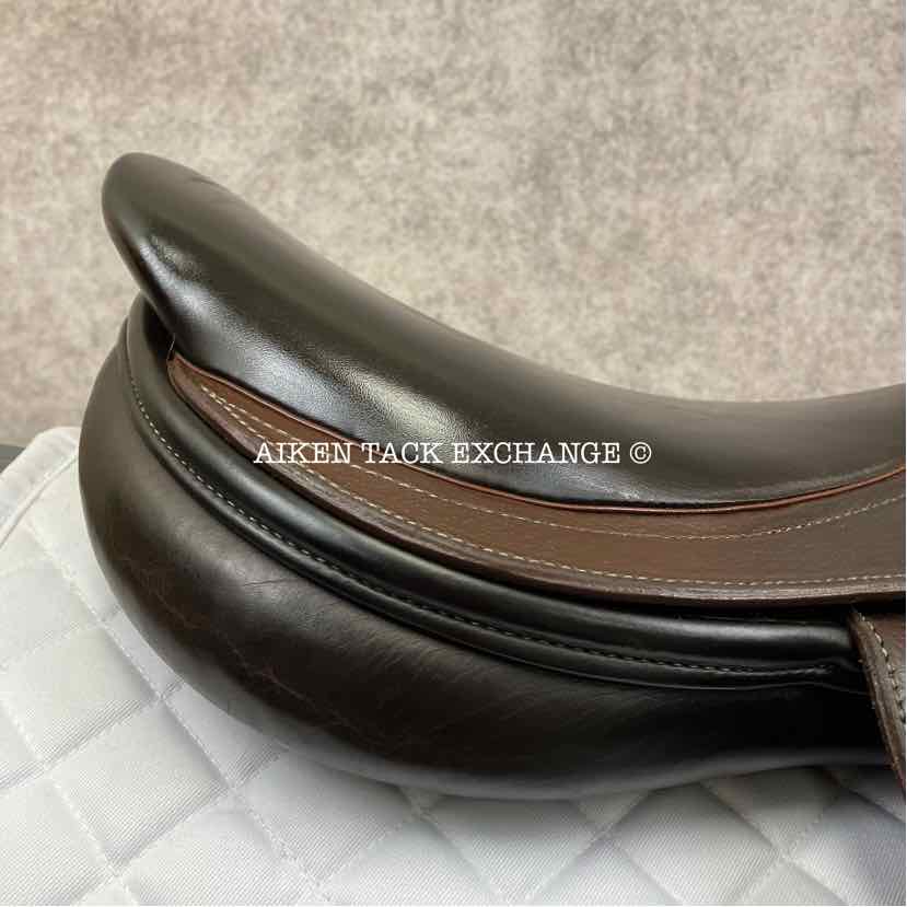 Bruno De Heusch - BDH Close Contact Jump Saddle, 17" Seat, Medium Tree, Foam Panels