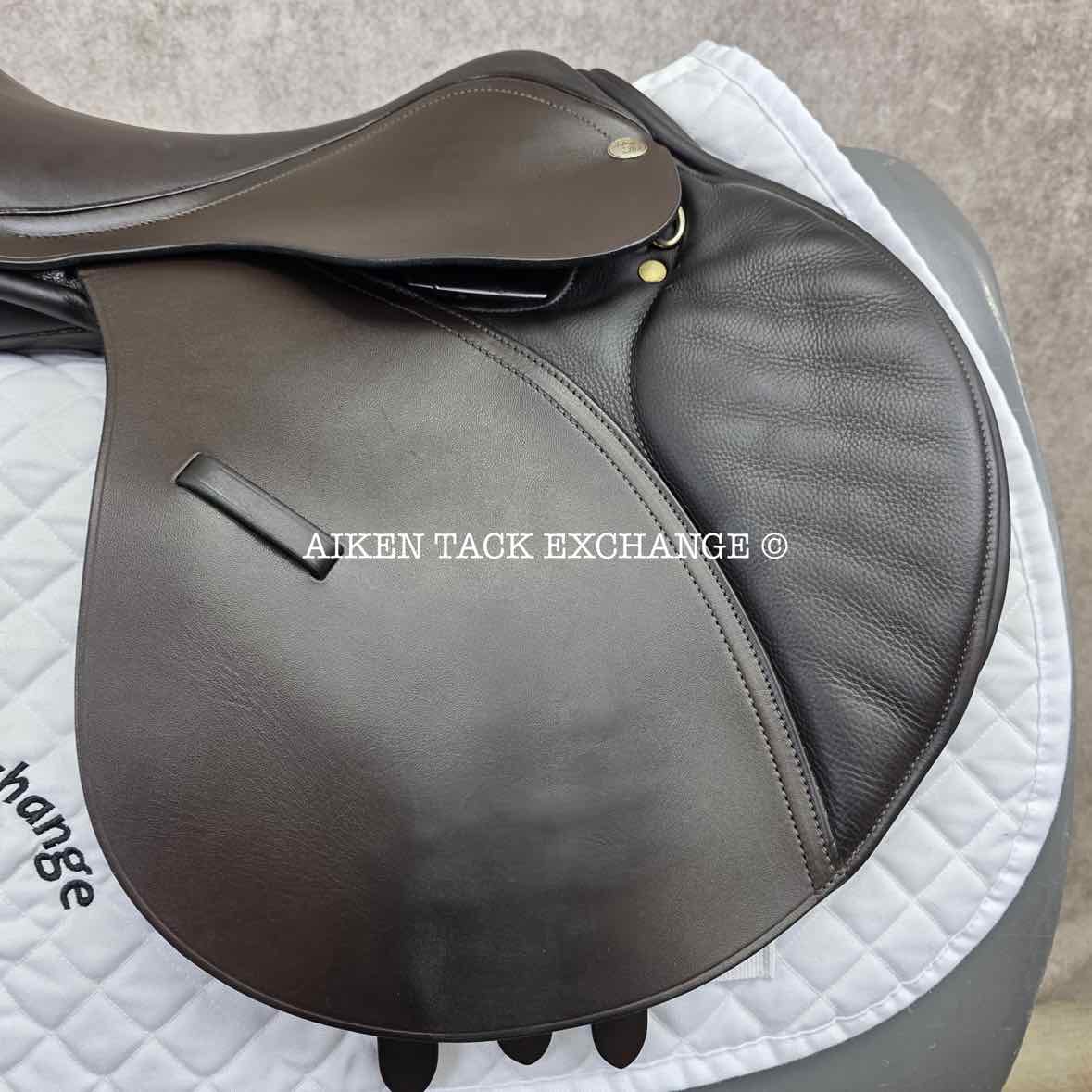 Adam Ellis Close Contact Jump Saddle, 17.5" Seat, Medium Wide Tree, Wool Flocked Panels