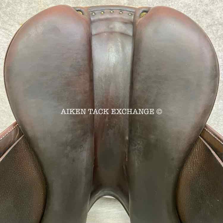 2011 Antares Close Contact Jump Saddle, 16.5" Seat, 1D Flap, Medium Wide Tree, Foam Panels, Buffalo Leather